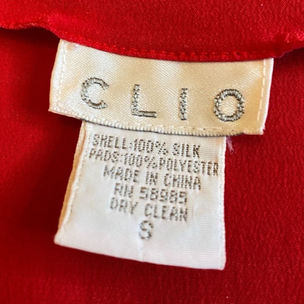 Clio Red 100% Silk Button Front Blouse Women's Small V Neck Career Office Siren - Picture 3 of 7